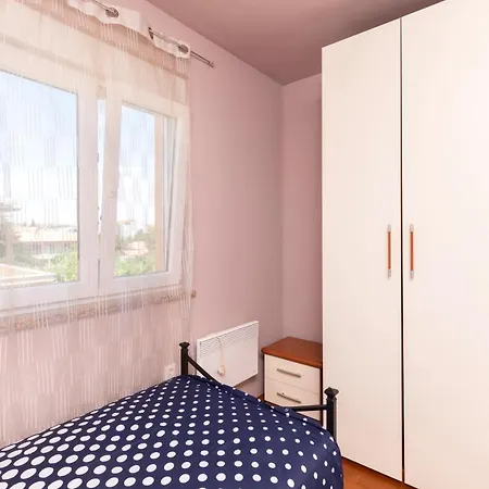 Fucane Two Bedroom Apartment *